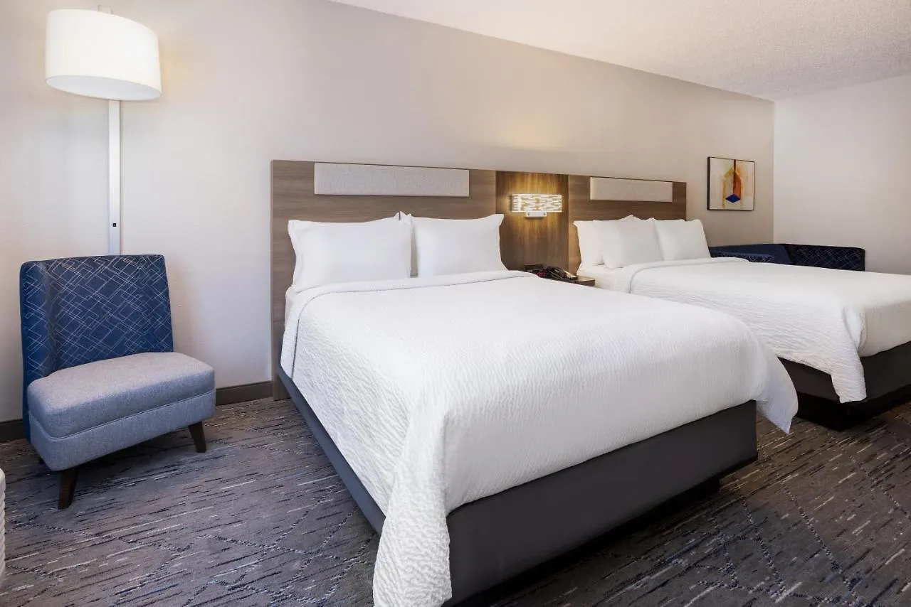 Holiday Inn Express And Suites Tampa I-75 At Bruce B. Downs By Ihg Hotel