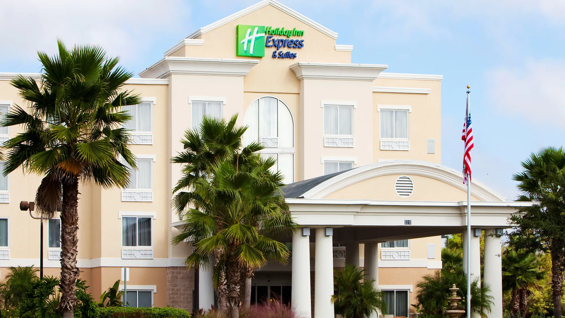 *** Hotel Holiday Inn Express And Suites Tampa I-75 At Bruce B. Downs By Ihg United States