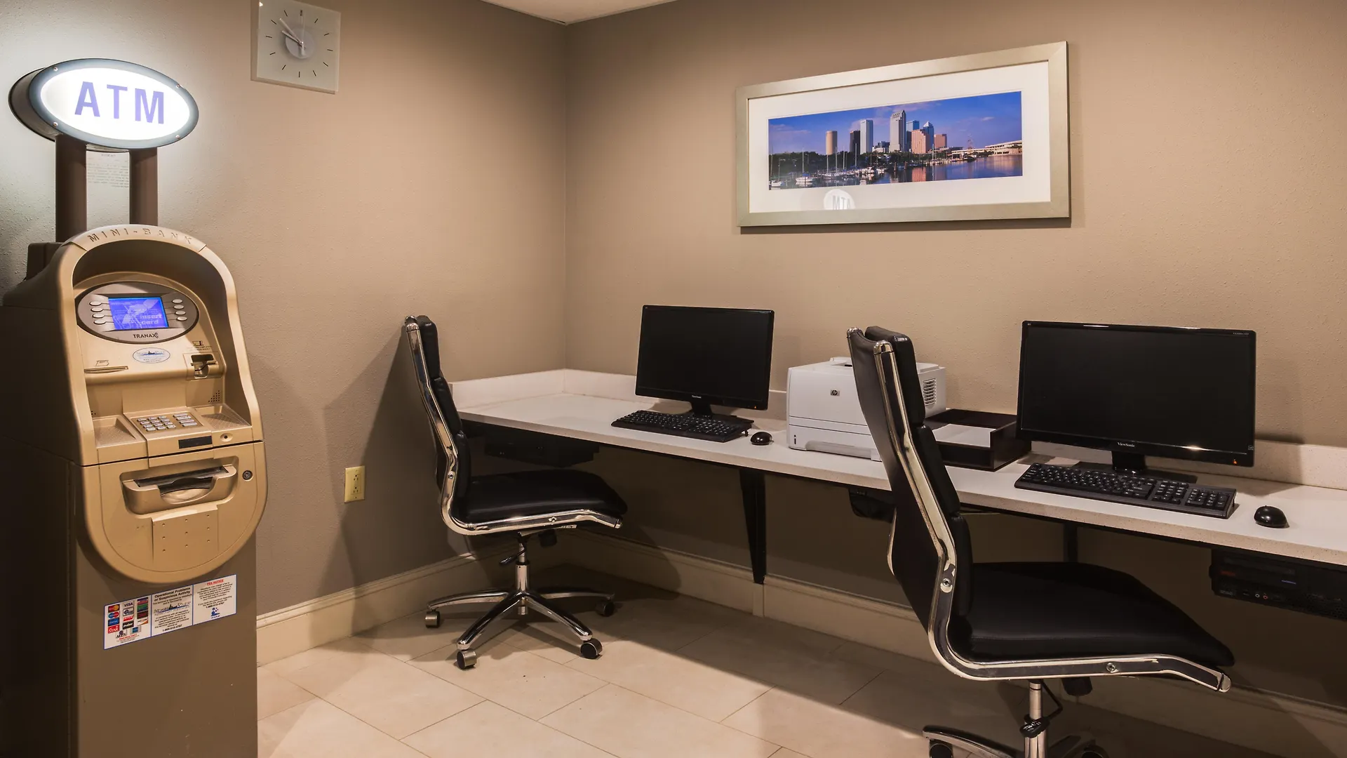 Holiday Inn Express And Suites Tampa I-75 At Bruce B. Downs By Ihg 3*,  United States